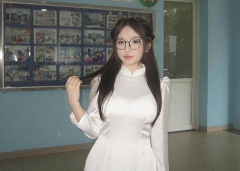 Lộ Clip Hot 18+ Chuyện Phòng Kín Của Nữ Sinh Xinh Đẹp Và Bạn Trai Gây Sốt Mạng Xã Hội